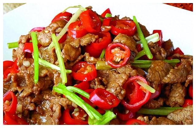 如何通过火候掌控提升炖牛肉的味道